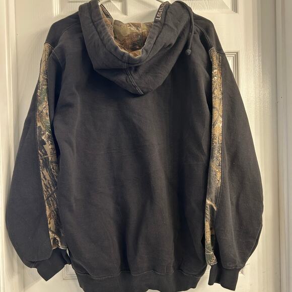Legendary Whitetails Camo Sleeve Hoodie – Black Deer Graphic – Size M - Picture 1 of 5